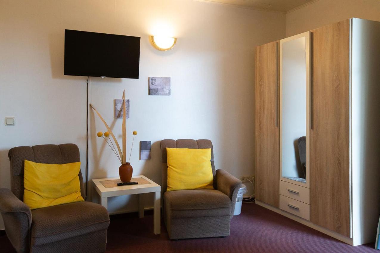 Hotel Dolgesheim 外观 照片